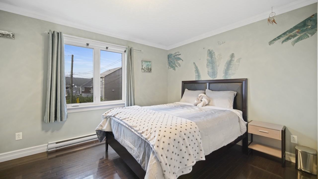 105 Great Eastern Ave #1 - Photo 7 of 8