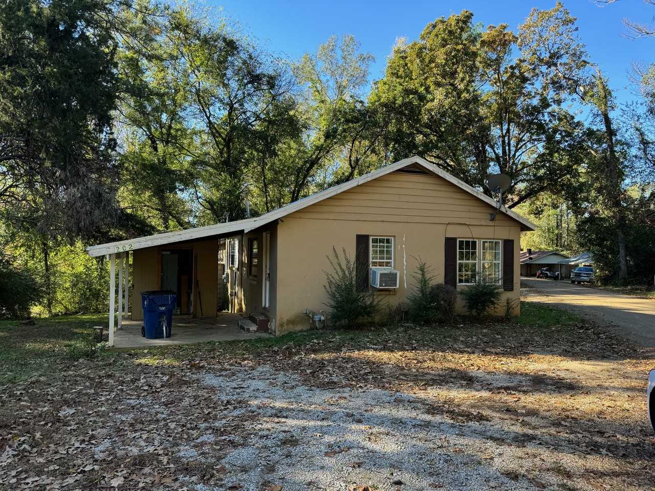 202 Martin Luther King Rd #B - Photo 2 of 5