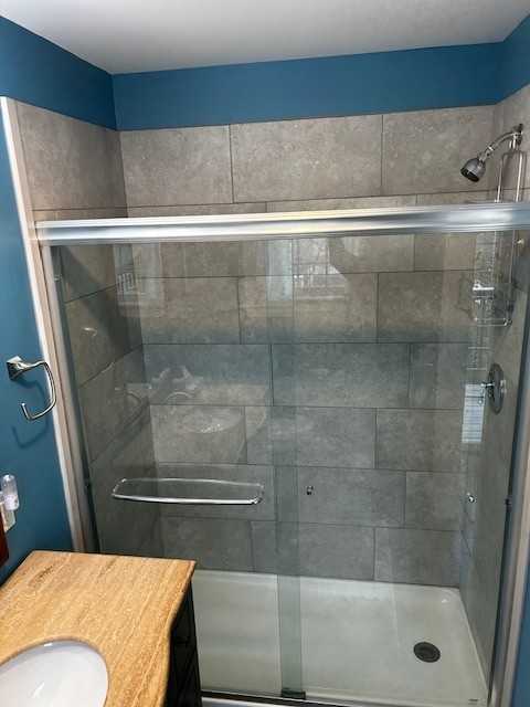 93 Lowell Street - Photo 6 of 11