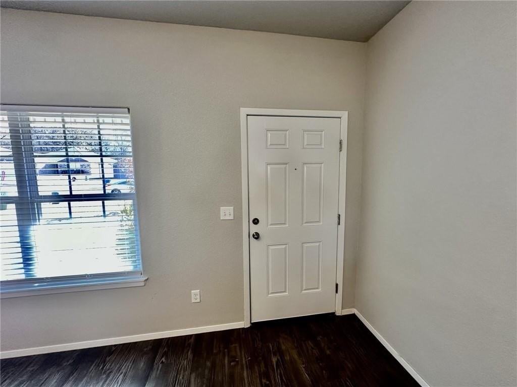 6206 Sw Warrington Rd - Photo 3 of 31