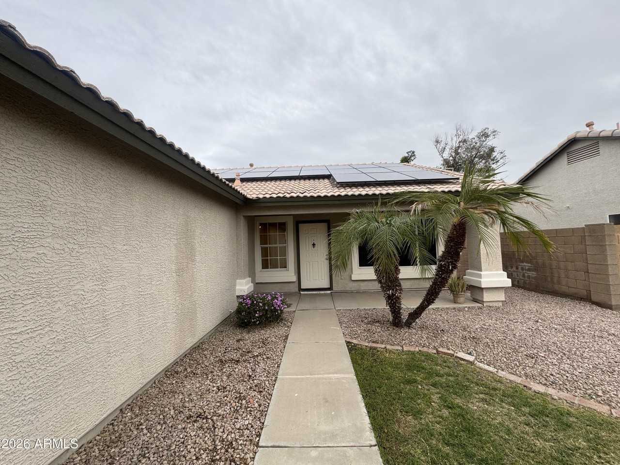 14634 W Marcus Dr - Photo 4 of 31