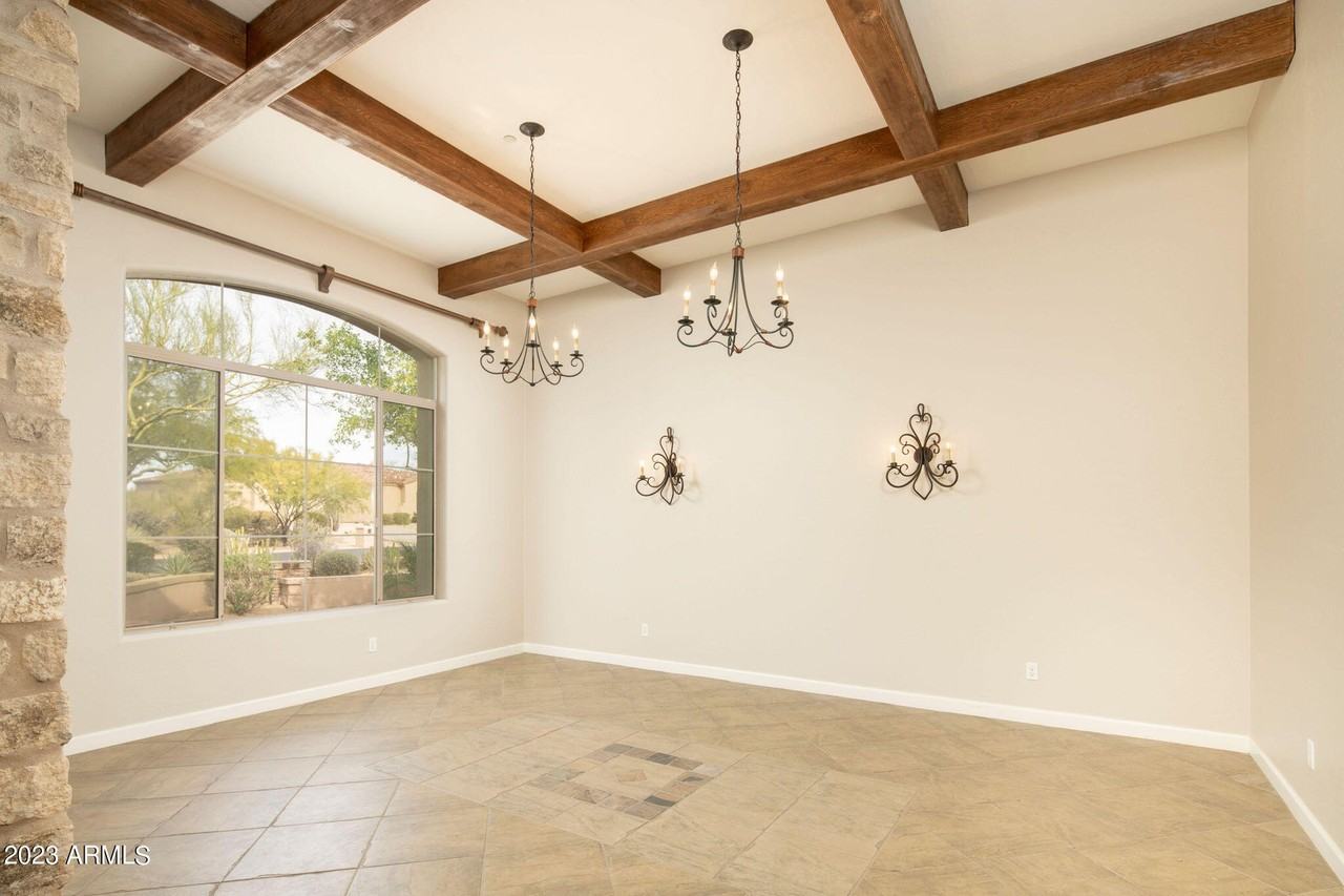 7895 E Softwind Dr - Photo 5 of 36