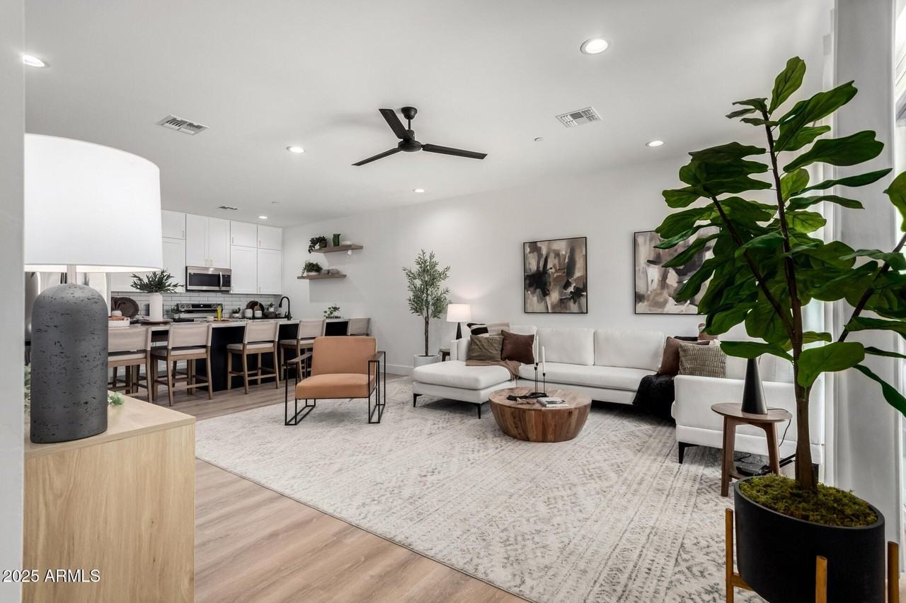 3426 E University Dr Unit 113 #113 - Photo 3 of 47