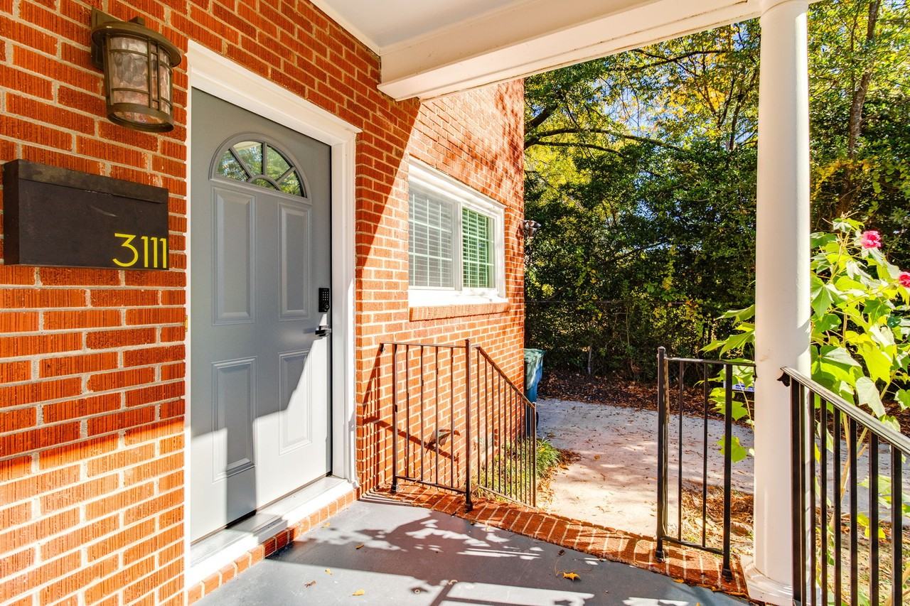 3111 Kline Street - Photo 3 of 11