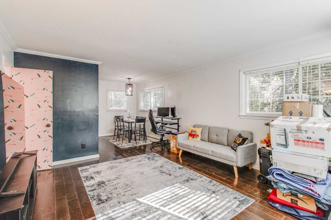 3111 Kline Street - Photo 4 of 11