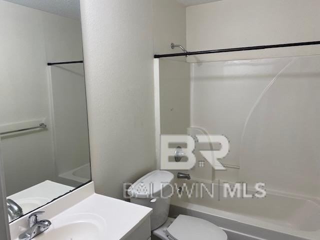 5652 Dee St #A - Photo 6 of 11