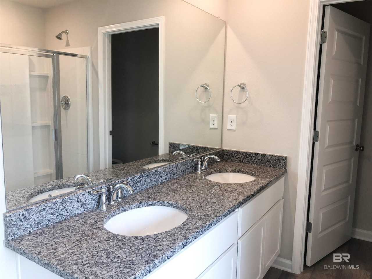 723 Amador Ave - Photo 7 of 16