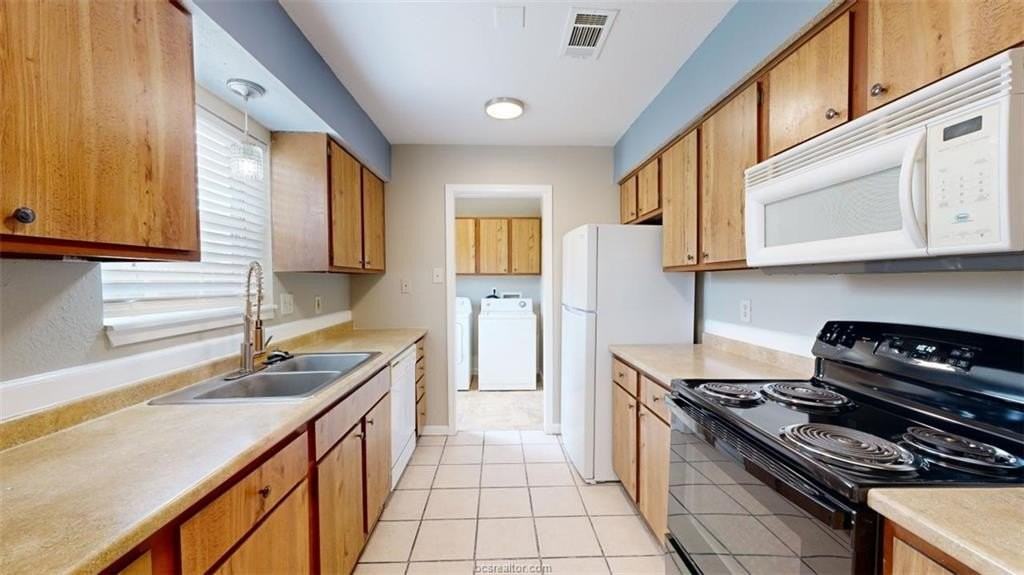 304 Amherst Cir - Photo 6 of 23