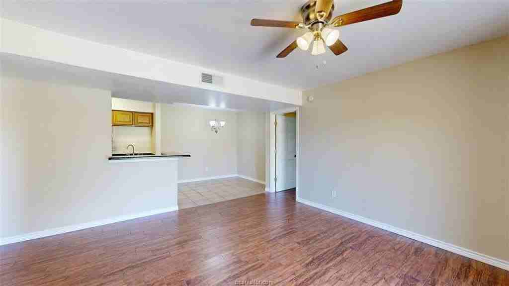 904 University Oaks Blvd #97 - Photo 2 of 28