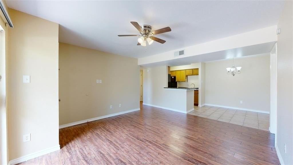 904 University Oaks Blvd #97 - Photo 3 of 28