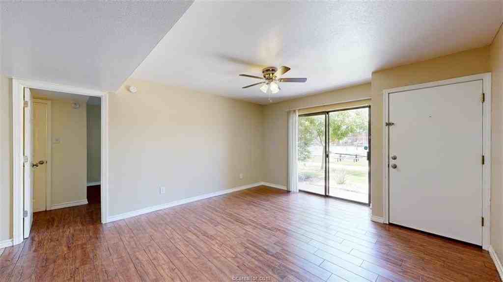 904 University Oaks Blvd #97 - Photo 5 of 28