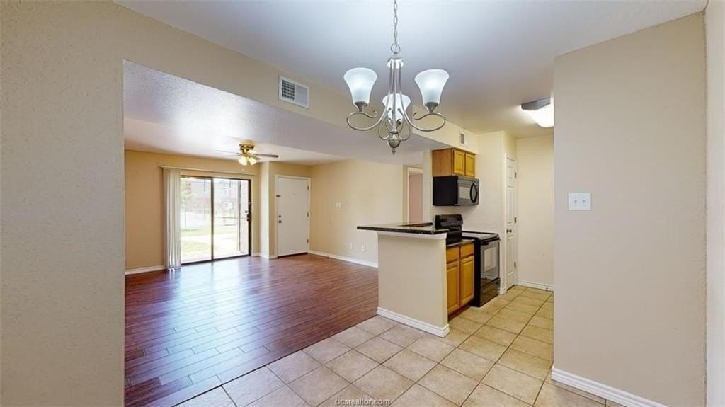 904 University Oaks Blvd #97 - Photo 7 of 28