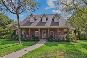 featured image of 2810 Cimarron Ct