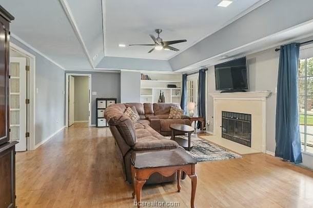 2810 Cimarron Ct - Photo 2 of 25