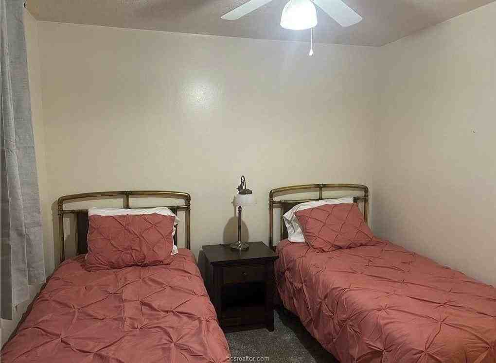 2412 Pecan Ridge Dr #A - Photo 5 of 8