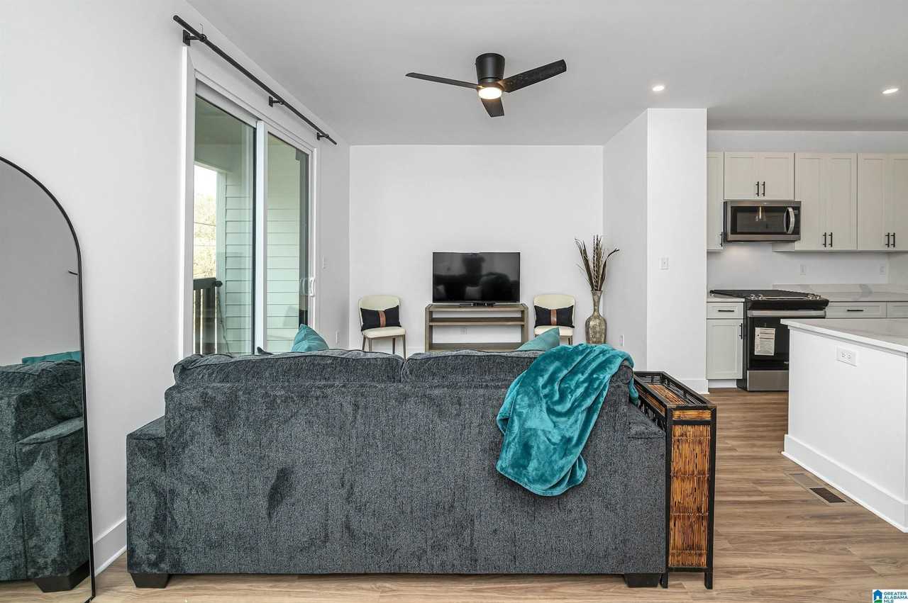 2468 18th St S - Photo 5 of 14