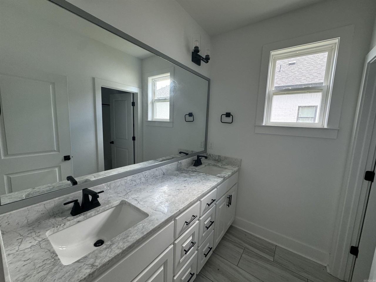 2529 Kara Ln - Photo 7 of 13