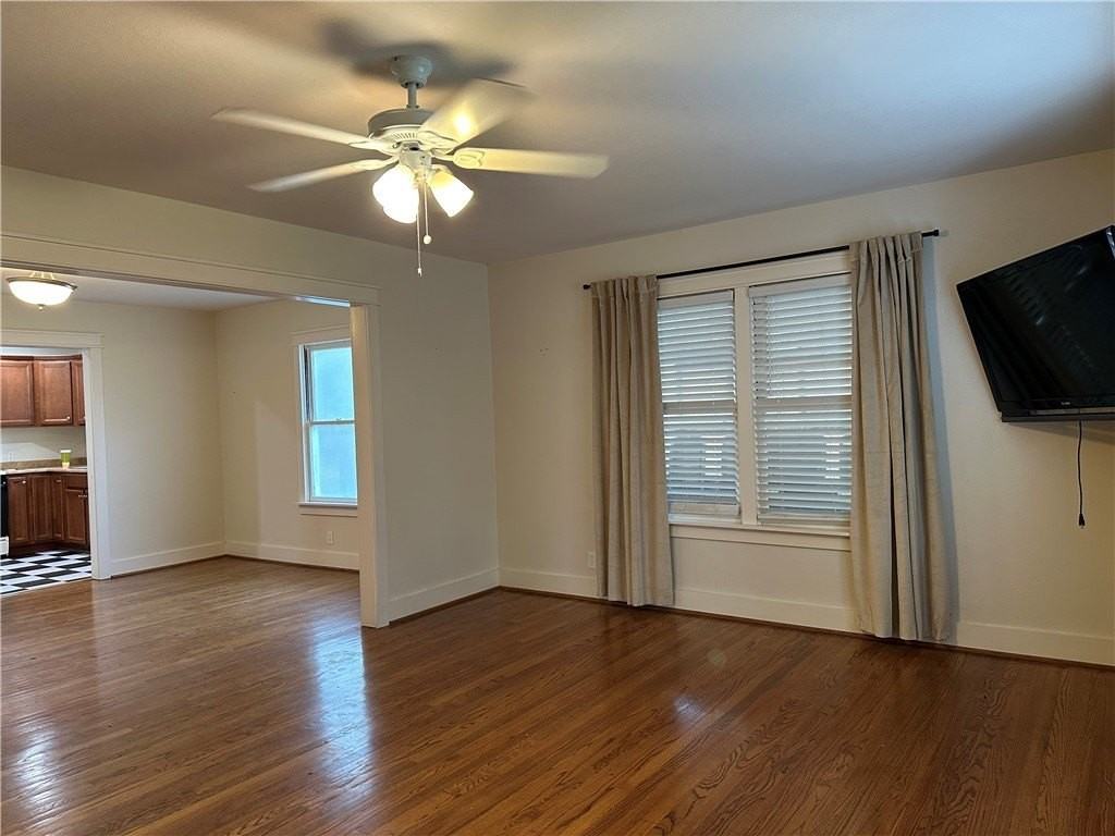 3237 Lawnview St - Photo 3 of 22