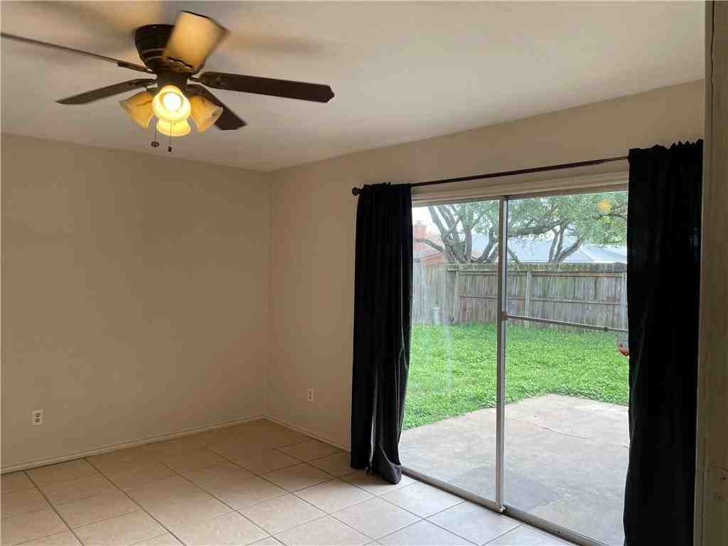 1222 Harbor Lights Dr - Photo 7 of 21