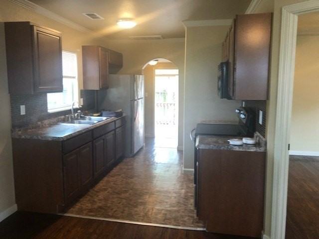 5112 Cain Dr - Photo 7 of 11