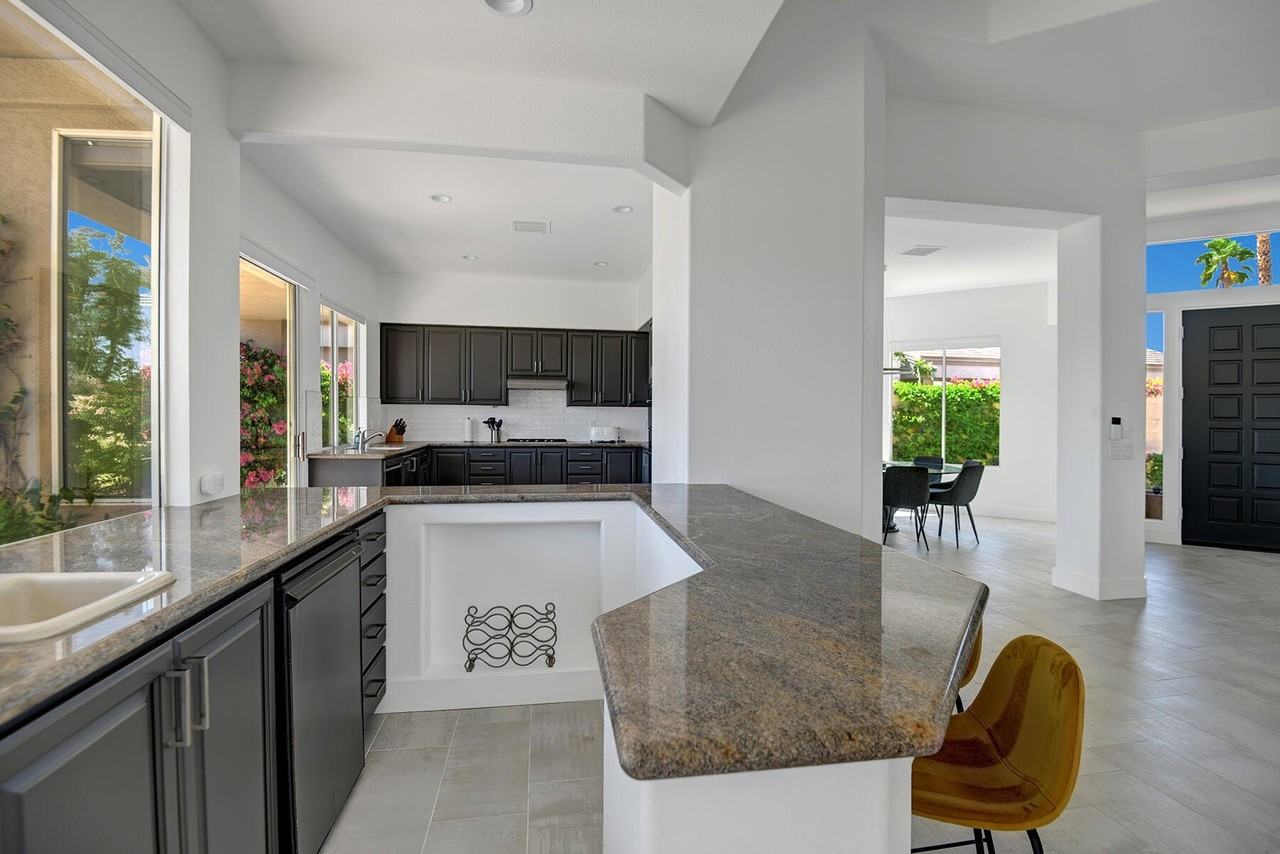 189 White Horse Trl - Photo 6 of 25