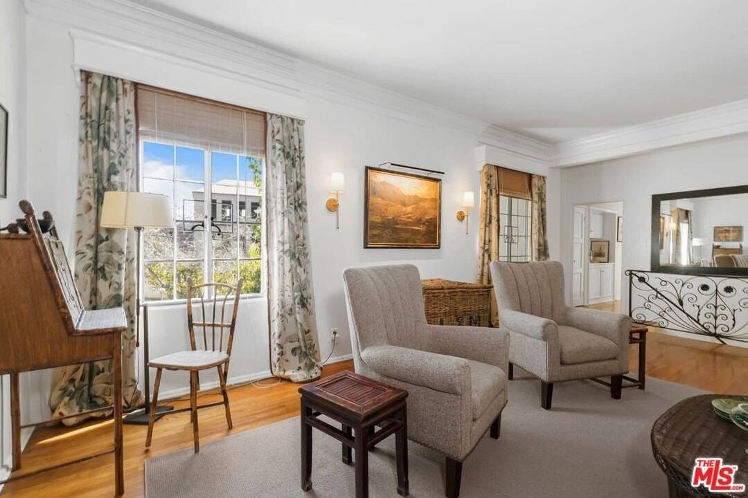 9980 Durant Dr - Photo 3 of 15