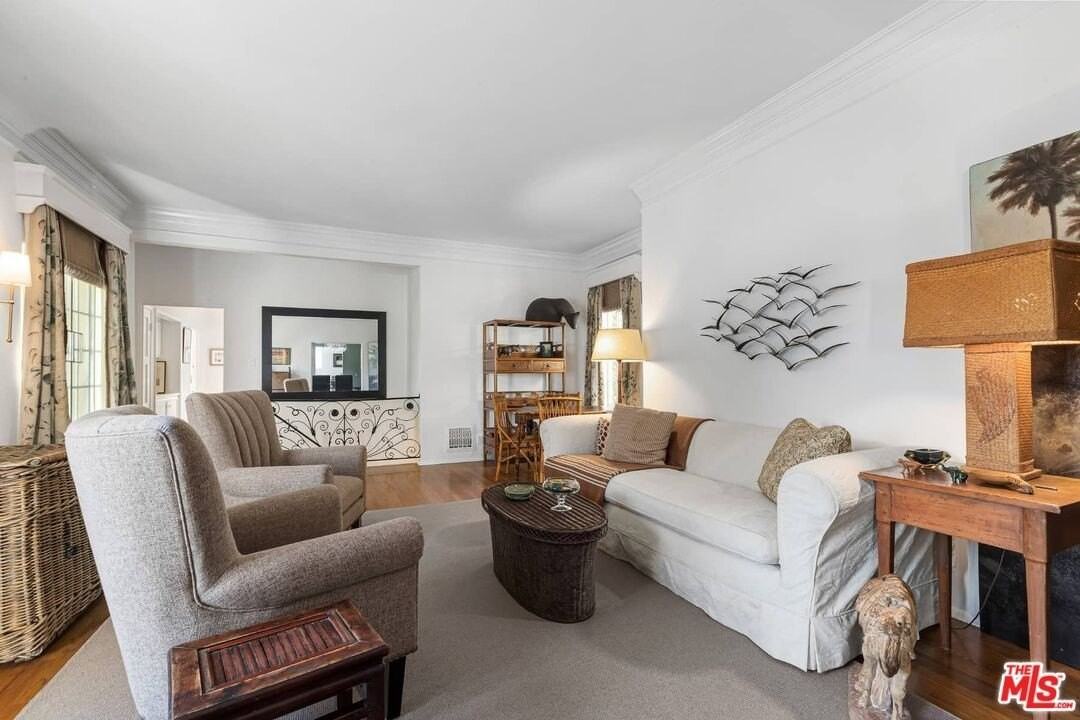 9980 Durant Dr - Photo 4 of 15