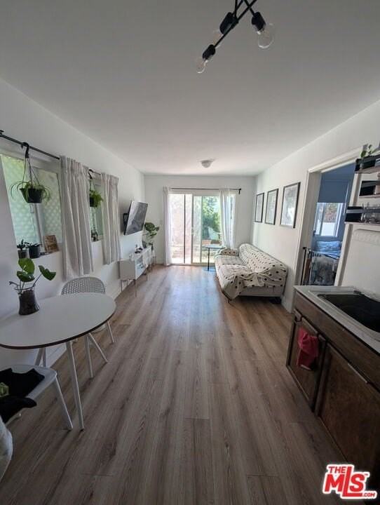 2330 Ashland Ave Unit B #B - Photo 2 of 8