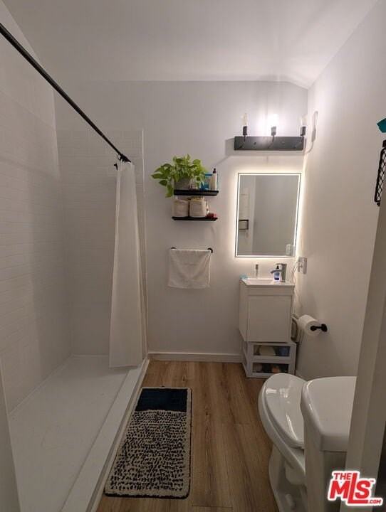 2330 Ashland Ave Unit B #B - Photo 5 of 8