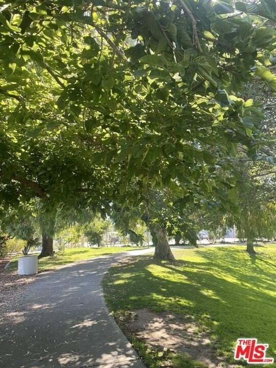 2330 Ashland Ave Unit B #B - Photo 7 of 8