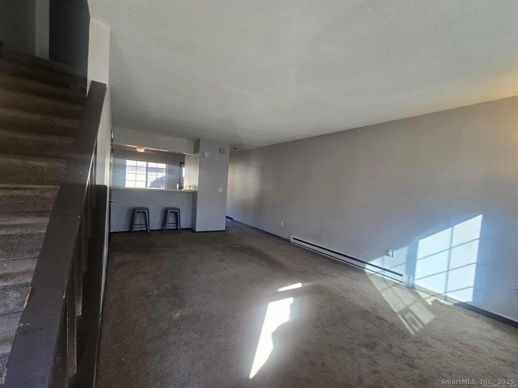 921 Hamilton Ave #11 - Photo 4 of 19