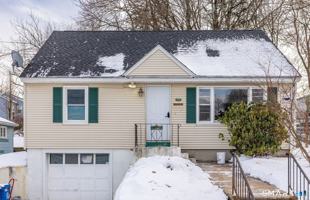 featured image of 153 Gridley St