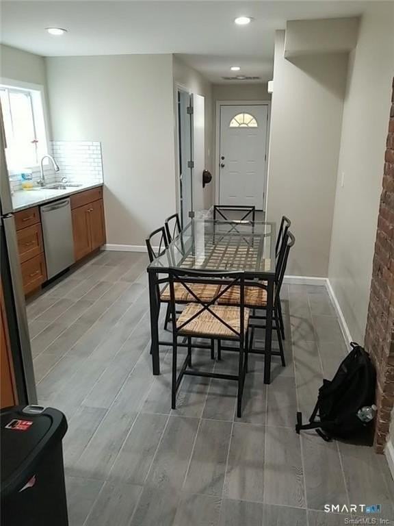 531 East St #3rdFL - Photo 4 of 20