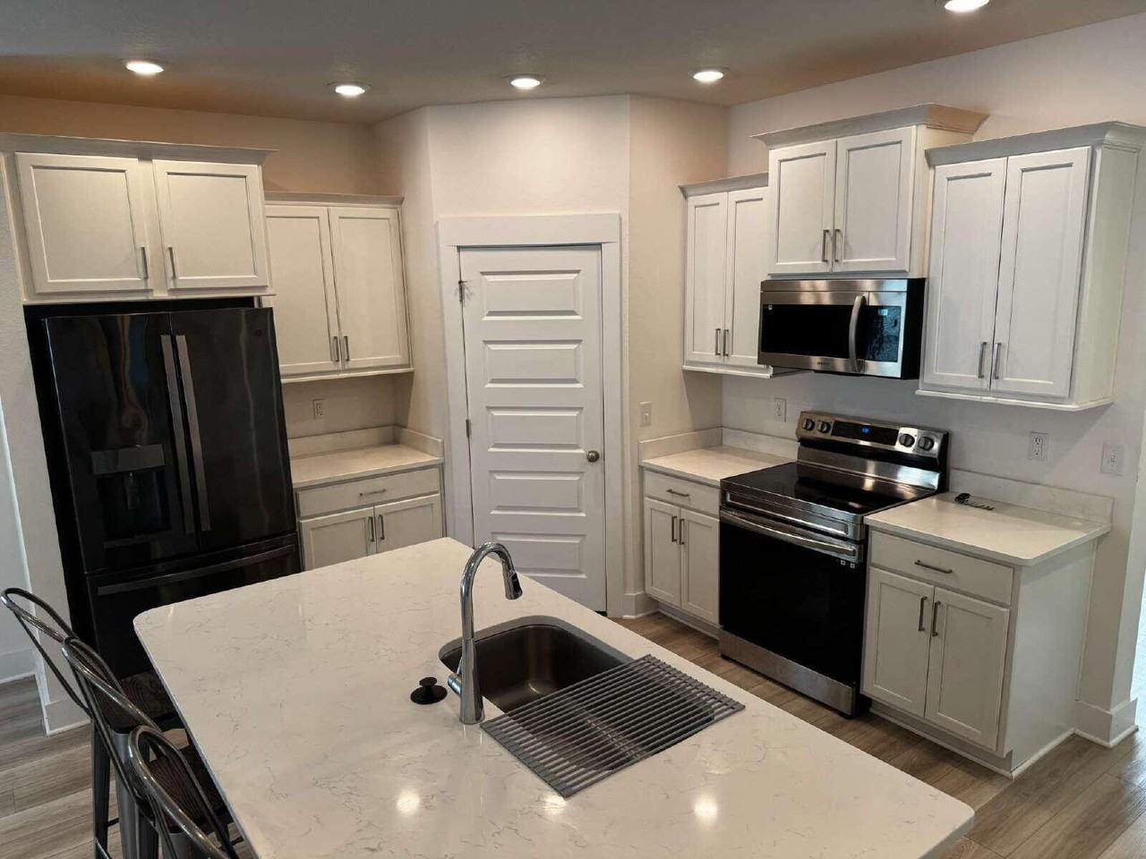 157 Blooming Cv - Photo 3 of 11