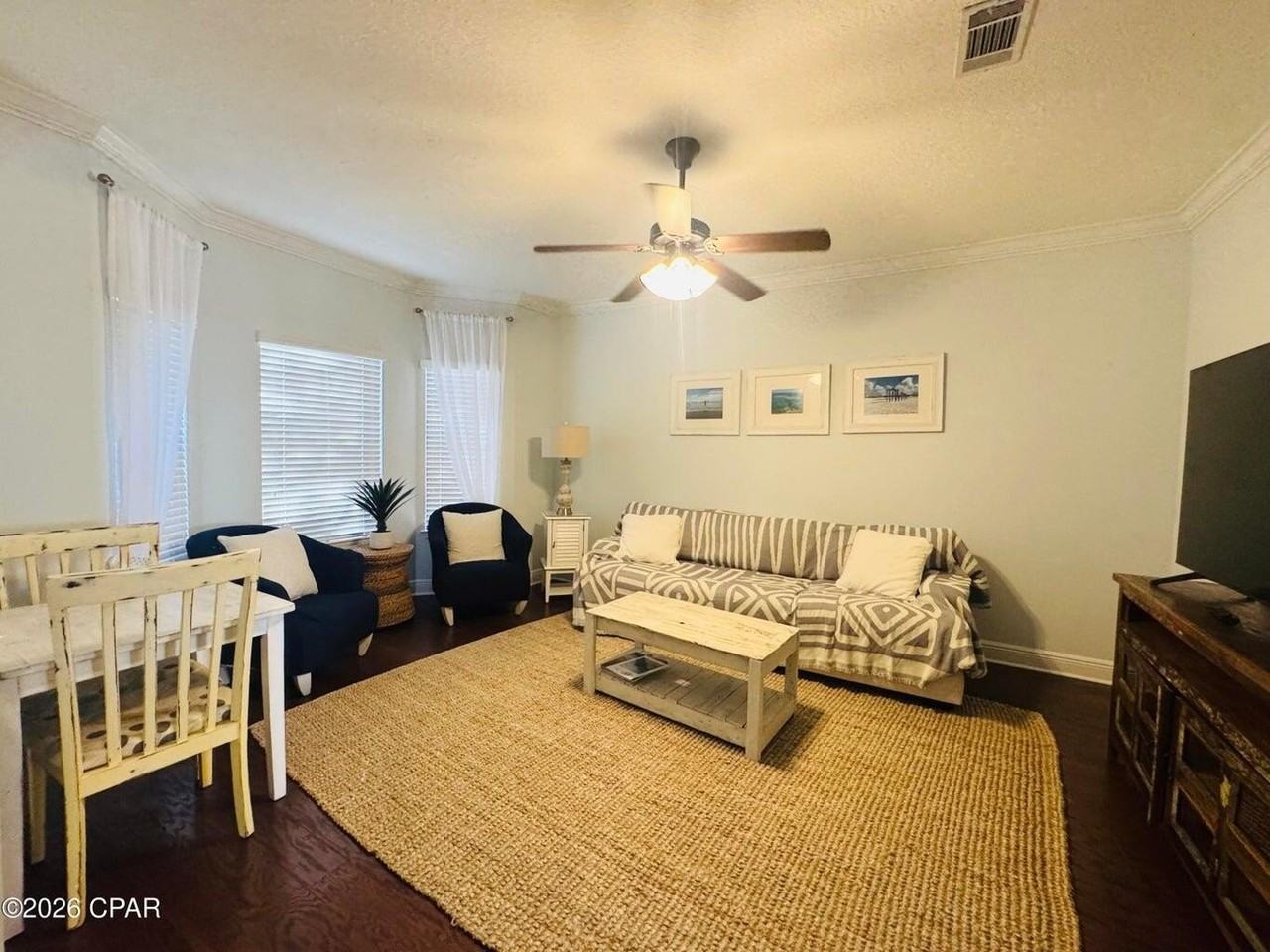 6 Barbados Ln - Photo 4 of 24