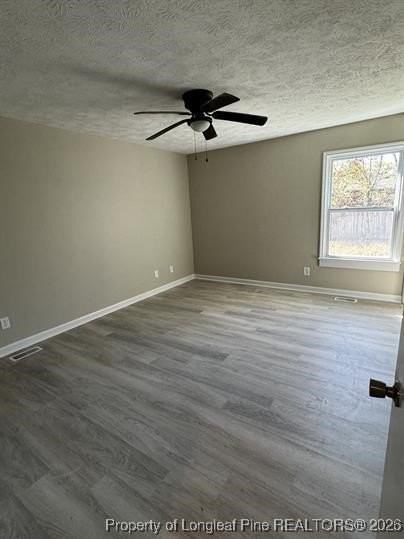 1574 Hazelcrest Dr - Photo 5 of 10