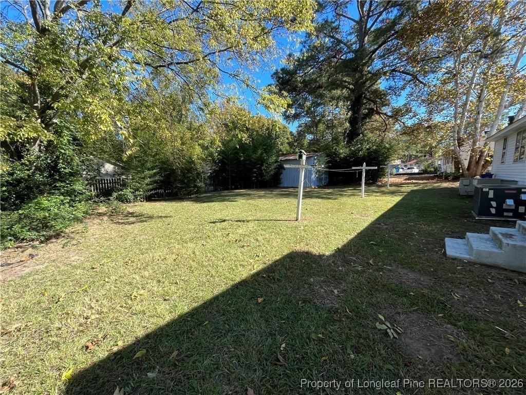 2110B Rogers Dr - Photo 3 of 17