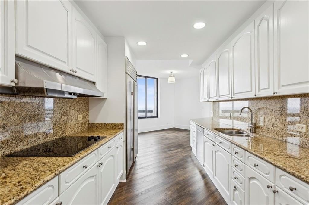 2660 Peachtree Rd Nw Apt 32c #32C - Photo 7 of 50