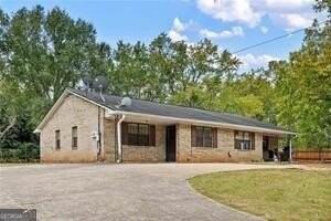 featured image of 1085 Eastview Rd Ne