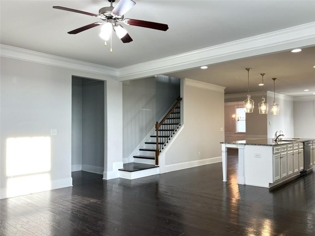 3733 Dragon Fly Ln - Photo 4 of 31