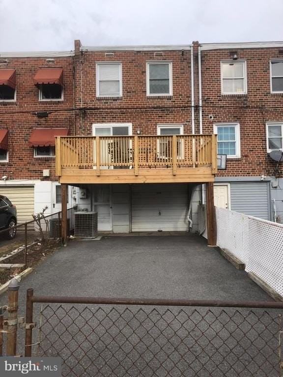 1230 Sycamore Ave - Photo 3 of 13