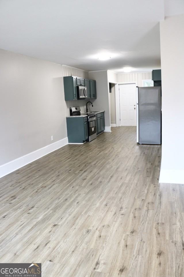 118 Doughtery St - Photo 4 of 18