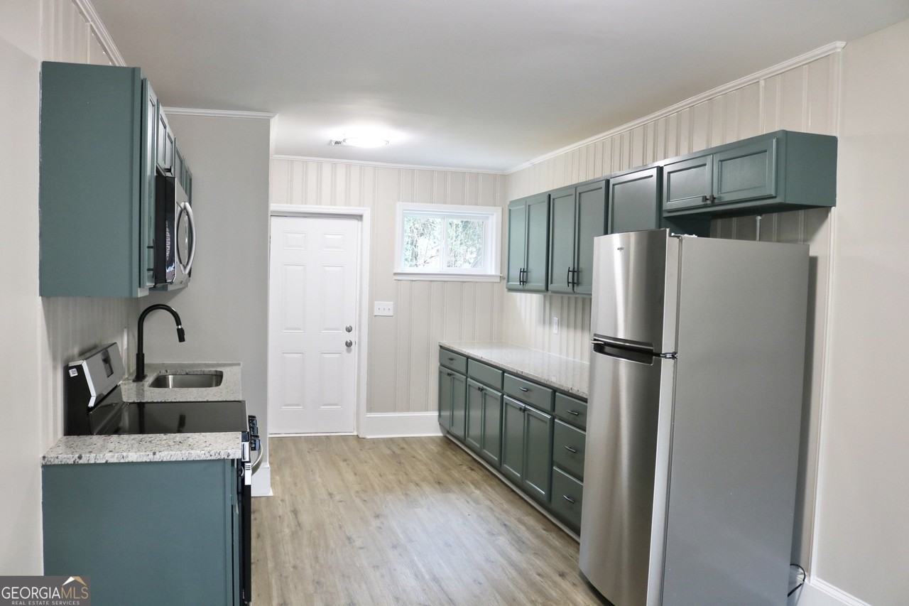 118 Doughtery St - Photo 6 of 18