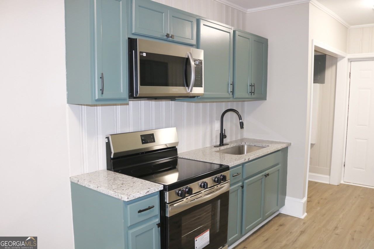 118 Doughtery St - Photo 7 of 18