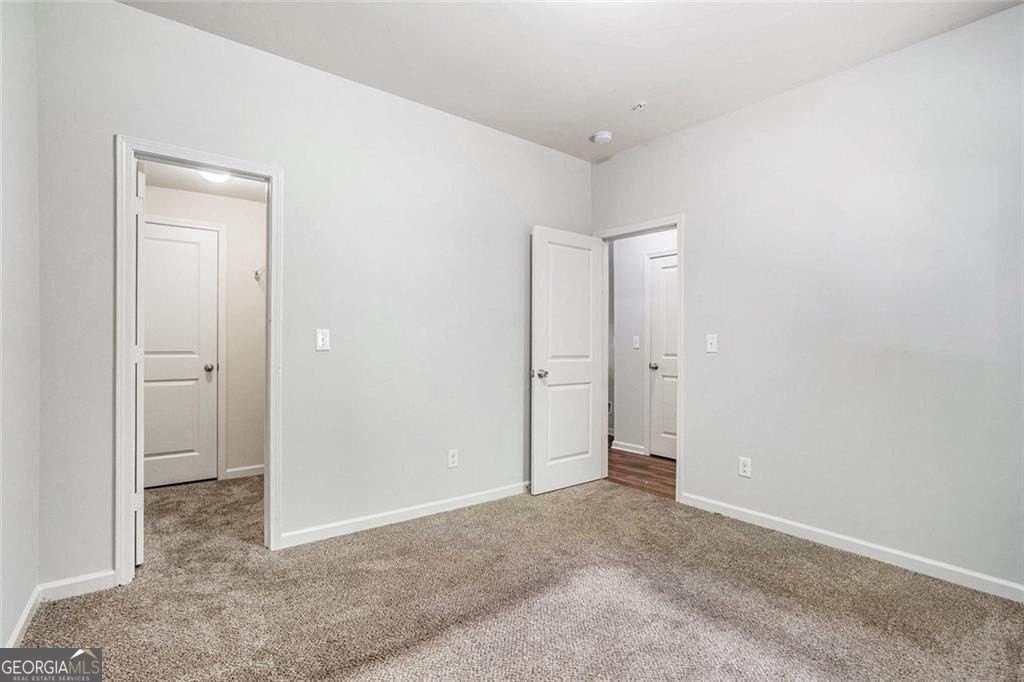 4043 Avalon Rd Sw - Photo 6 of 10