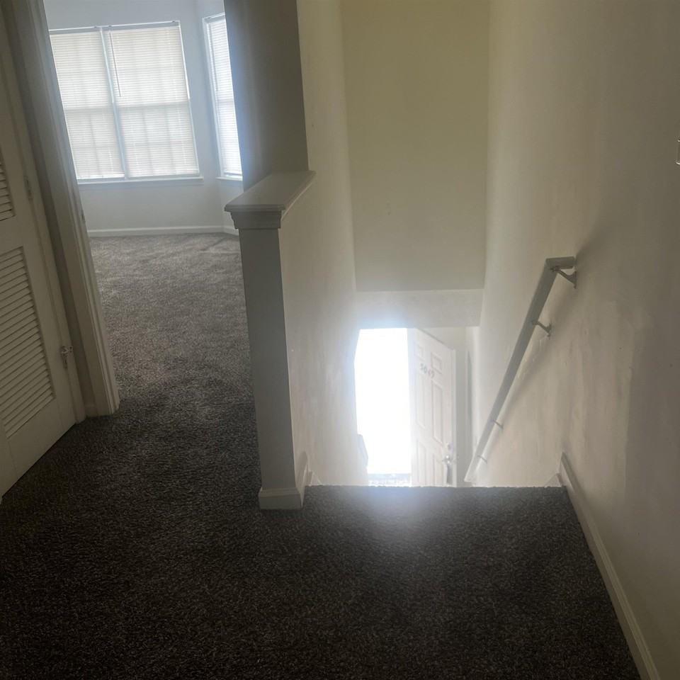 5049 Chupp Way Cir Unit 5049 #5049 - Photo 2 of 4