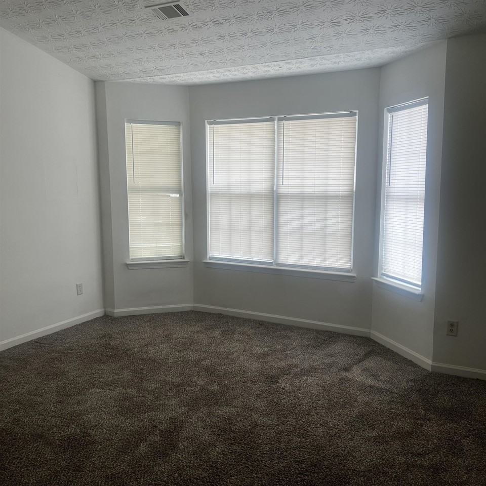 5049 Chupp Way Cir Unit 5049 #5049 - Photo 3 of 4