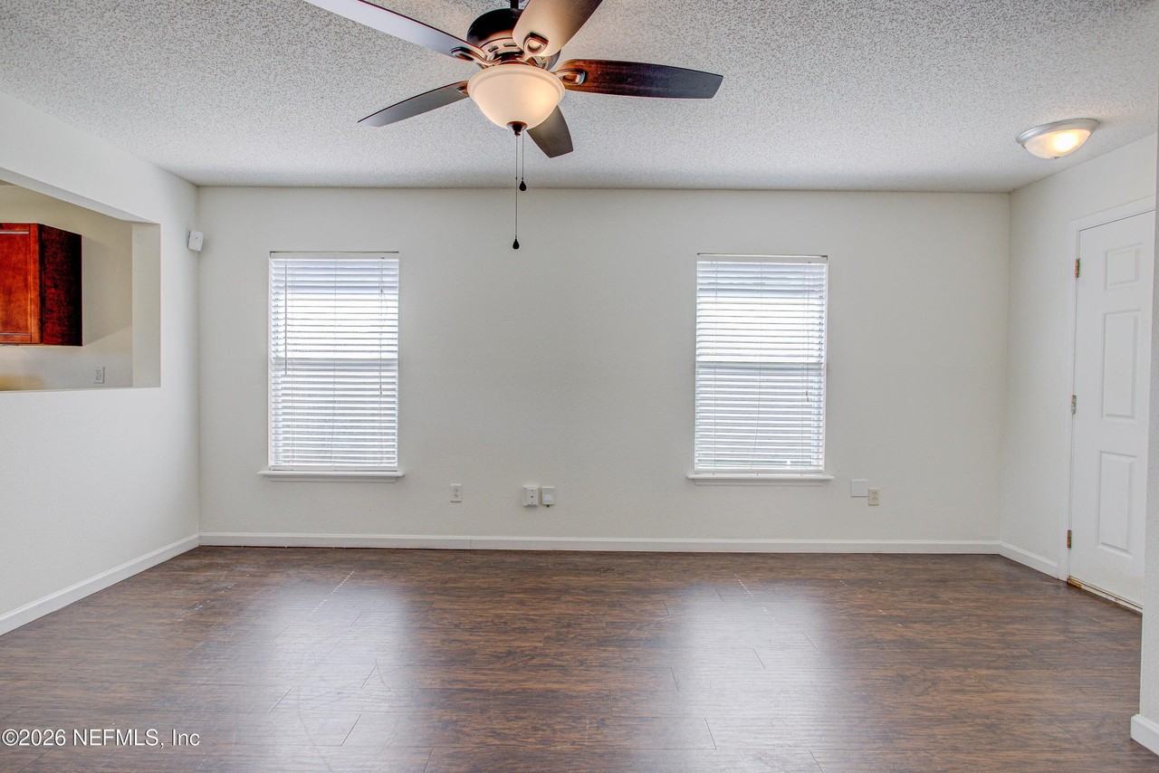 930 Wynfield Cir #1 - Photo 5 of 31