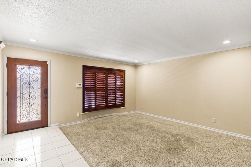 10325 Cardigan Dr - Photo 6 of 35