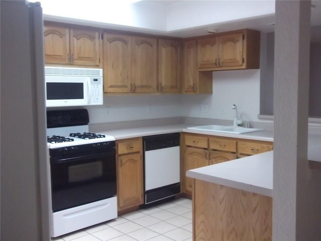 7680 Dianjou Dr - Photo 6 of 18